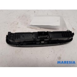 Peugeot - 308 - Panic lighting switch