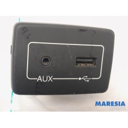 Fiat - Ducato - AUX / USB connection