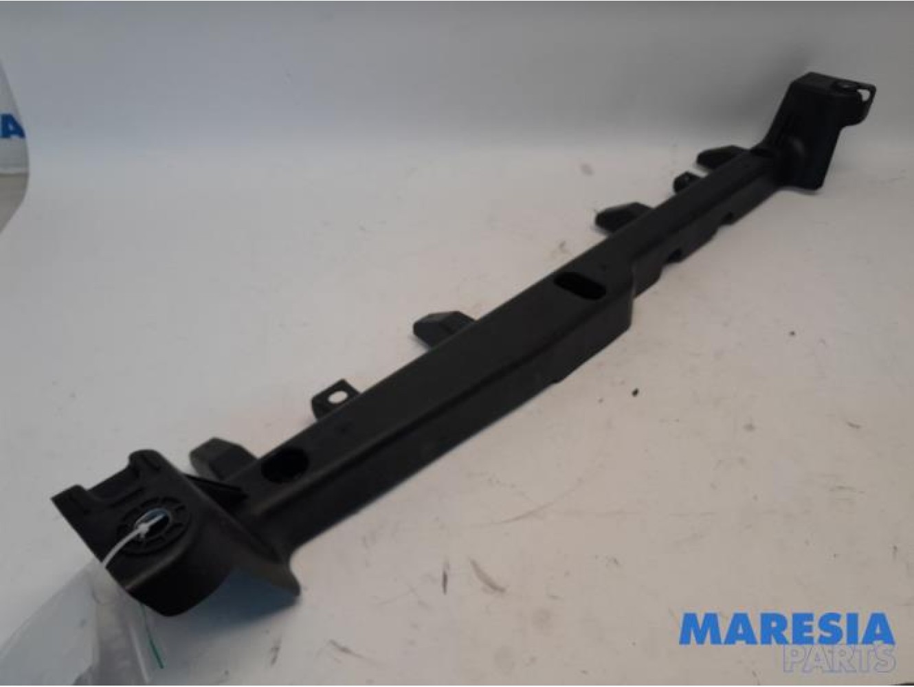 Renault - ZOE - Rear bumper frame