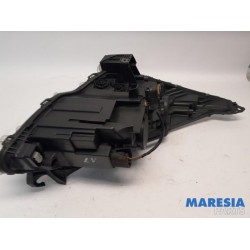 Peugeot - 3008 - Scheinwerfer links