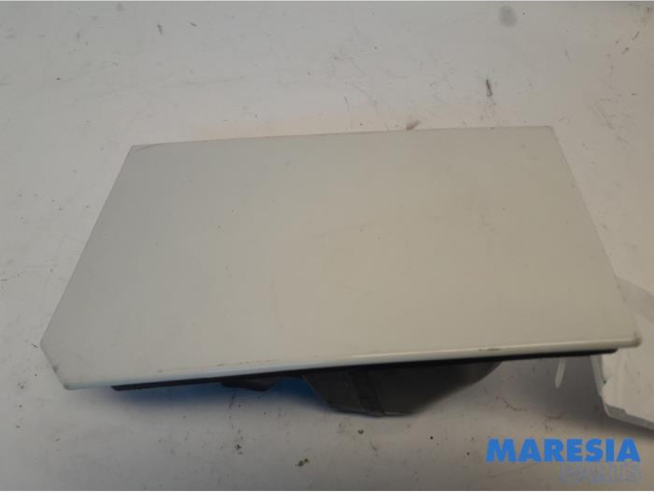 Fiat - Ducato - Tank cap cover
