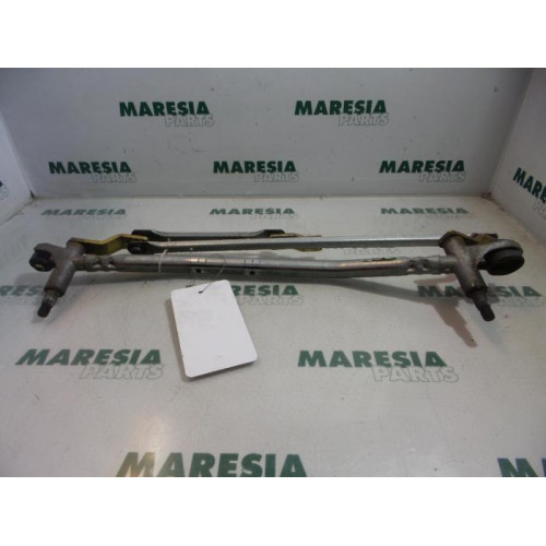 Citroen - C2 - Wiper mechanism