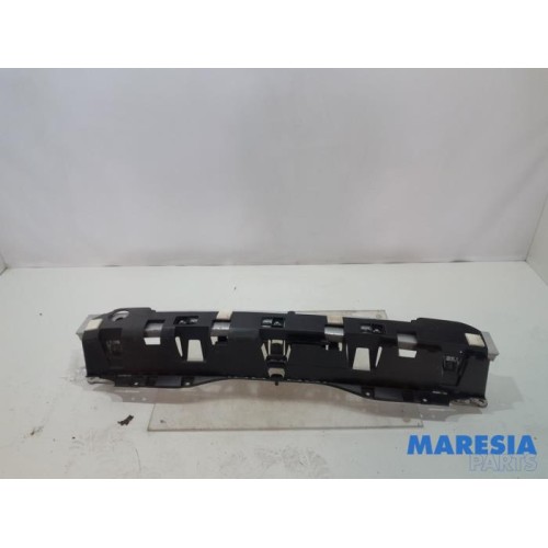 Citroen - C4 Picasso - Rear bumper frame