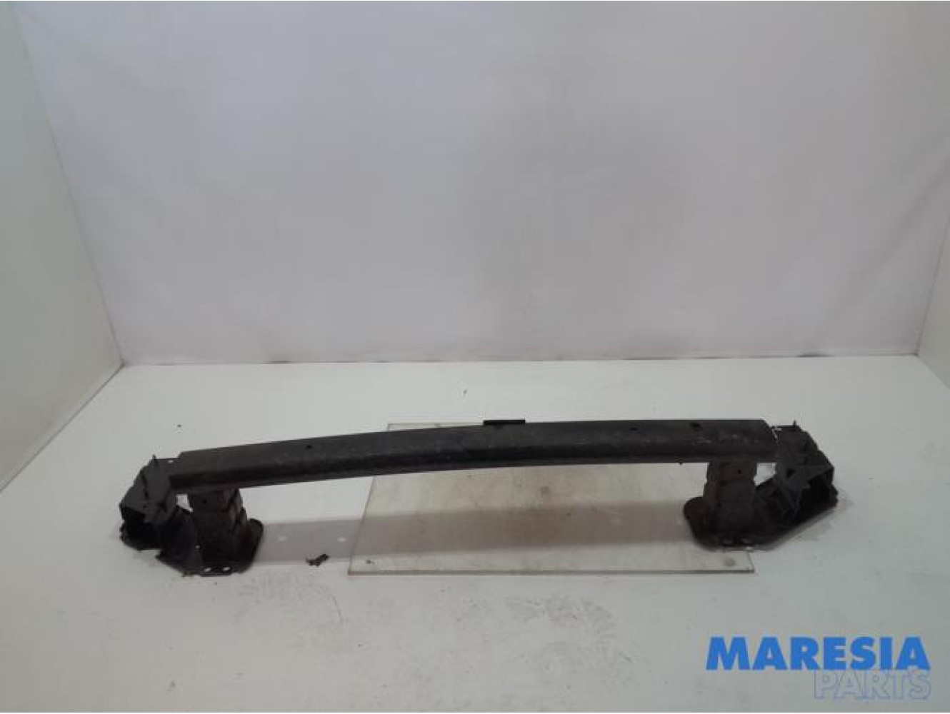 Peugeot - 3008 - Rear bumper frame