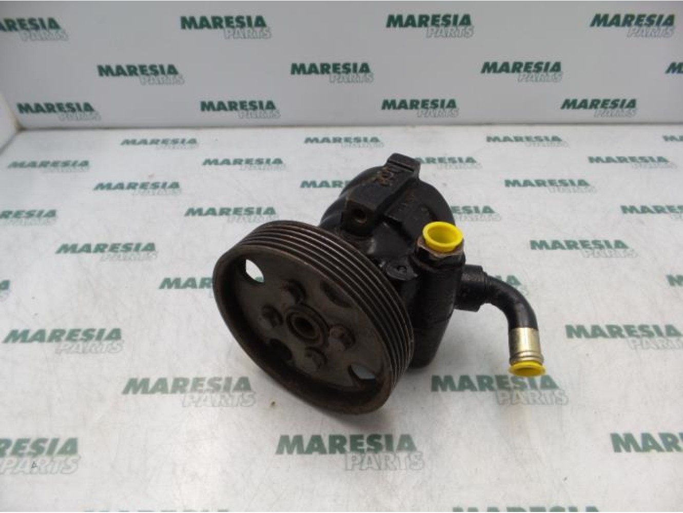 Peugeot - Boxer - Power steering pump