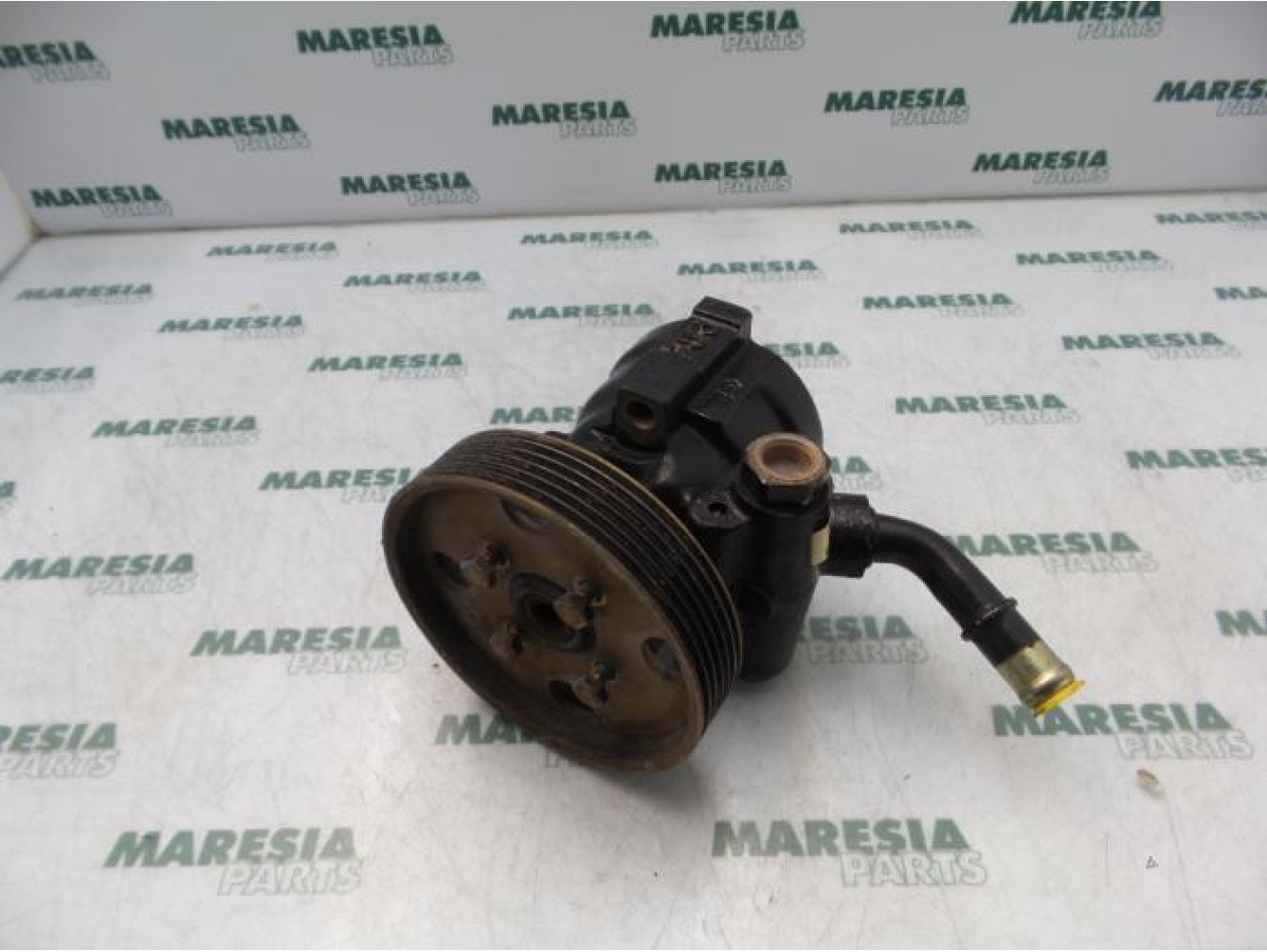Peugeot - Boxer - Power steering pump