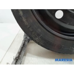 Alfa Romeo - Giulietta - Krikset + reservewiel