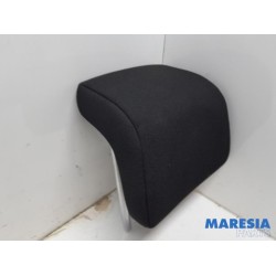 Peugeot - 3008 - Headrest