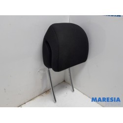 Peugeot - 3008 - Headrest