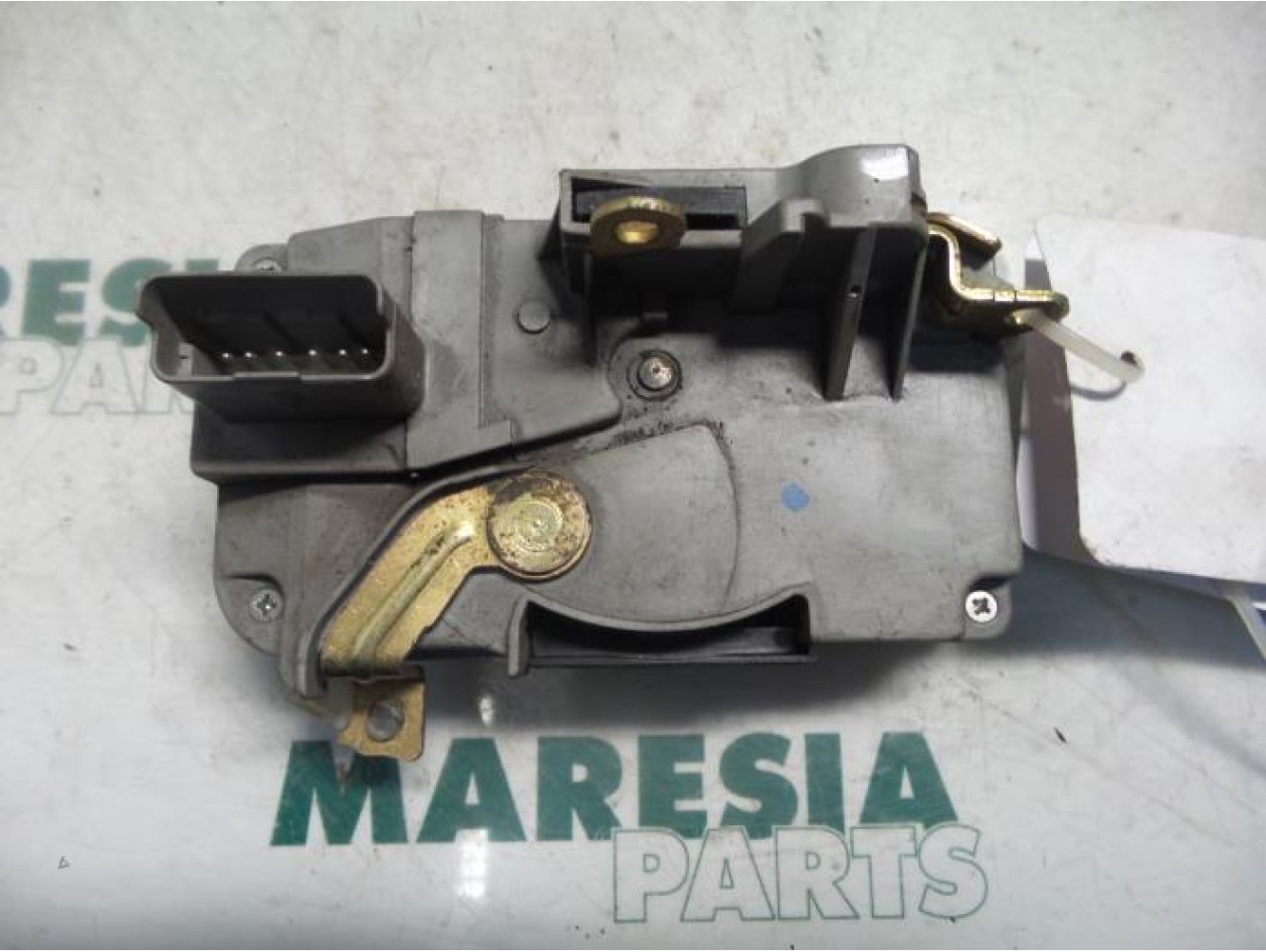 Citroen - C5 - Front door lock mechanism 4-door, right
