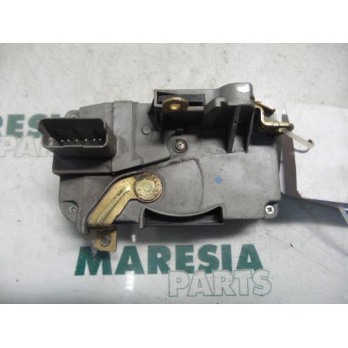 Citroen - C5 - Front door lock mechanism 4-door, right
