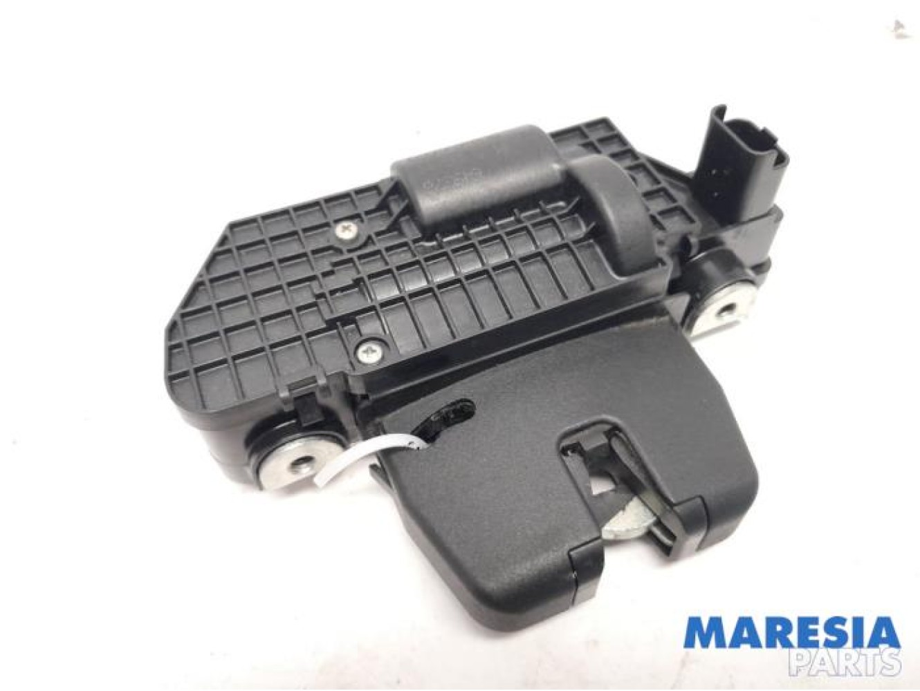 Peugeot - 3008 - Tailgate lock mechanism