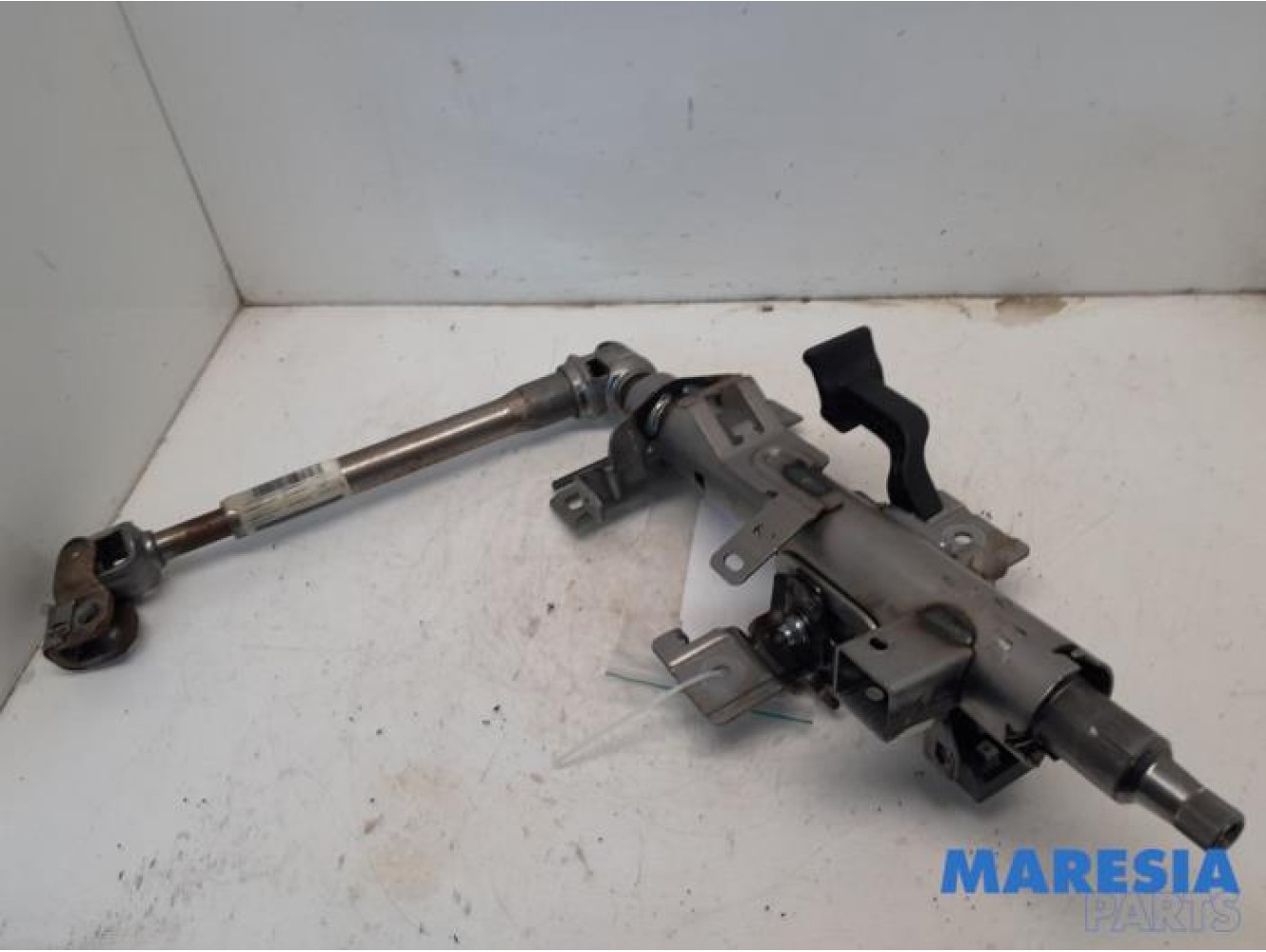 Citroen - C4 Picasso - Steering column housing