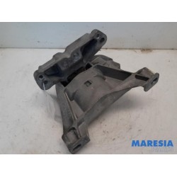 Citroen - C4 Picasso - Engine mount