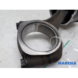 Peugeot - Boxer - Connecting rod
