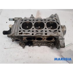 Peugeot - 107 - Cylinder head