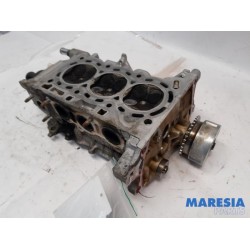 Peugeot - 107 - Cylinder head