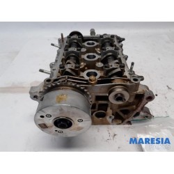 Peugeot - 107 - Cylinder head