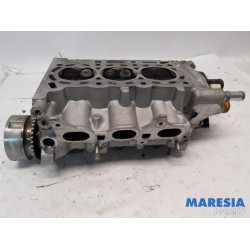 Peugeot - 107 - Cylinder head