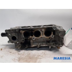 Peugeot - 107 - Cylinder head