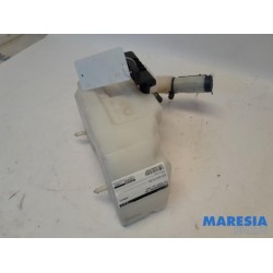 Fiat - Ducato - Front windscreen washer reservoir