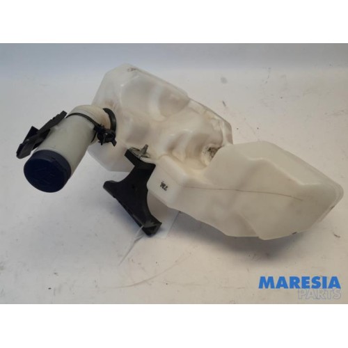 Fiat - Ducato - Front windscreen washer reservoir