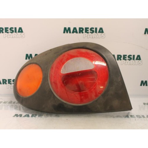 Renault - Megane - Taillight, left
