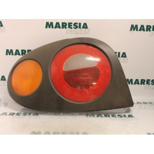 Renault - Megane - Achterlicht links