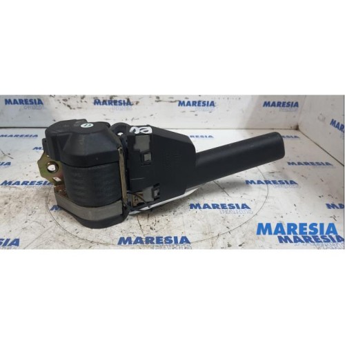 Alfa Romeo - 145/146 - Front seatbelt, right