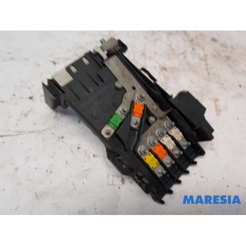 Peugeot - 3008 - Fuse box