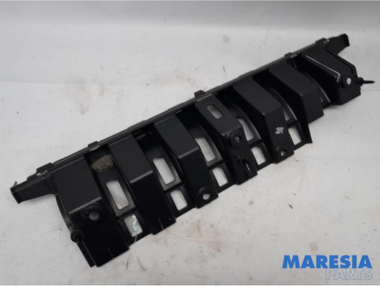 Peugeot - 3008 - Rear bumper frame