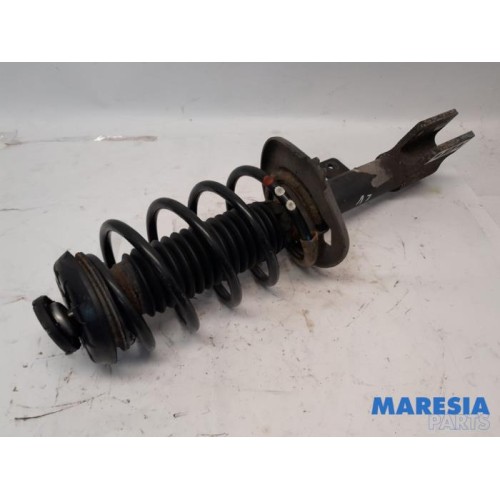 Peugeot - 3008 - Front shock absorber rod, left