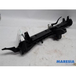 Peugeot - 3008 - Lock plate
