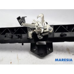 Peugeot - 3008 - Lock plate