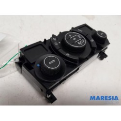 Peugeot - 3008 - Heater control panel