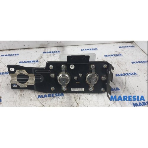 Renault - Espace - Right airbag (dashboard)