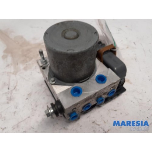 Peugeot - 3008 - ABS pump