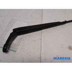 Peugeot - 3008 - Front wiper arm