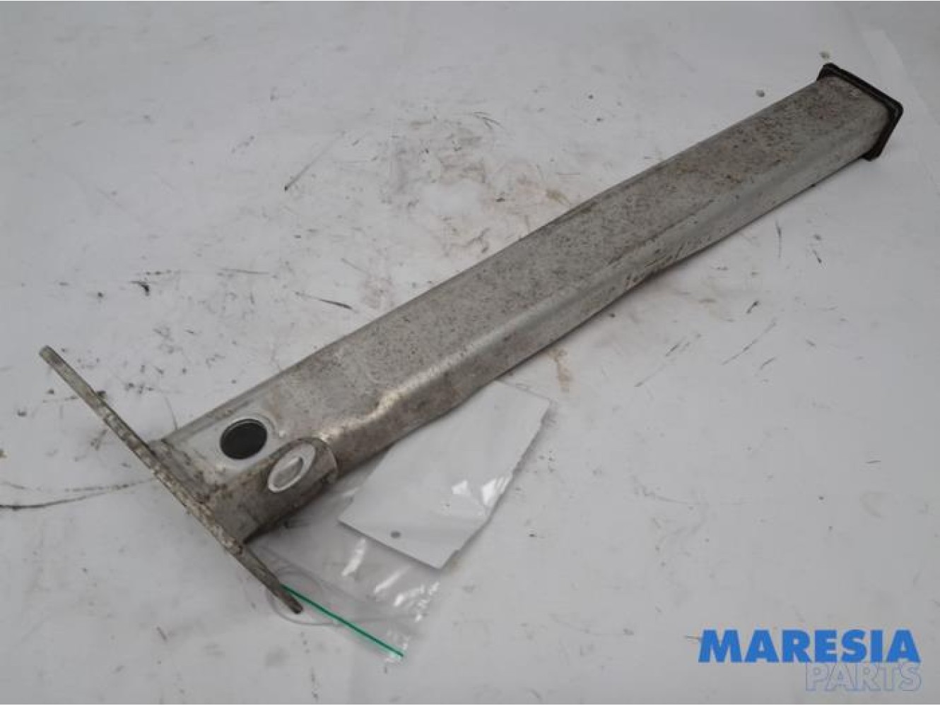 Peugeot - 3008 - Front part support