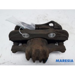 Peugeot - 3008 - Bremszange links vorne
