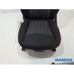 Opel - Karl - Sitz links