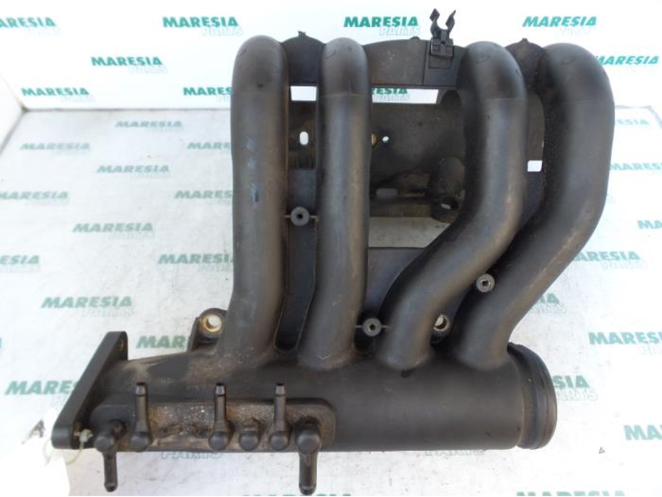 Renault - Twingo - Intake manifold