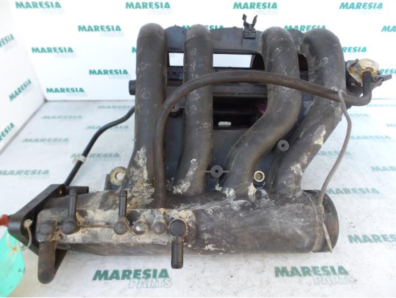 Renault - Twingo - Intake manifold