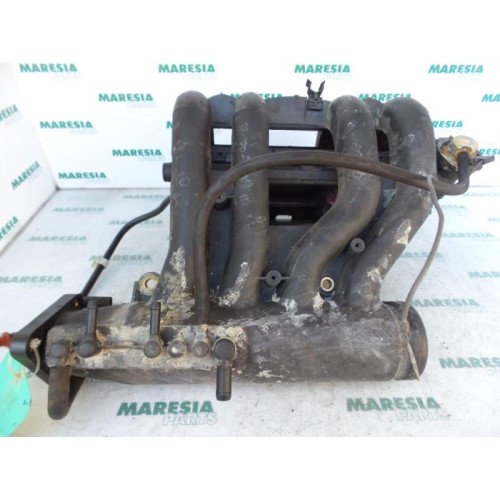 Renault - Twingo - Intake manifold