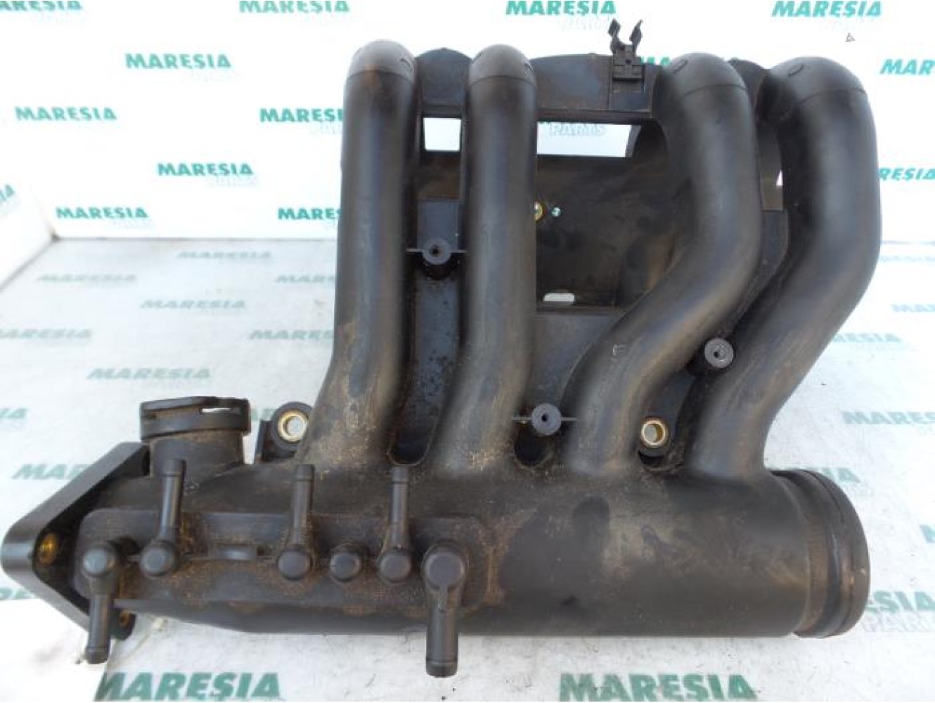 Renault - Twingo - Intake manifold