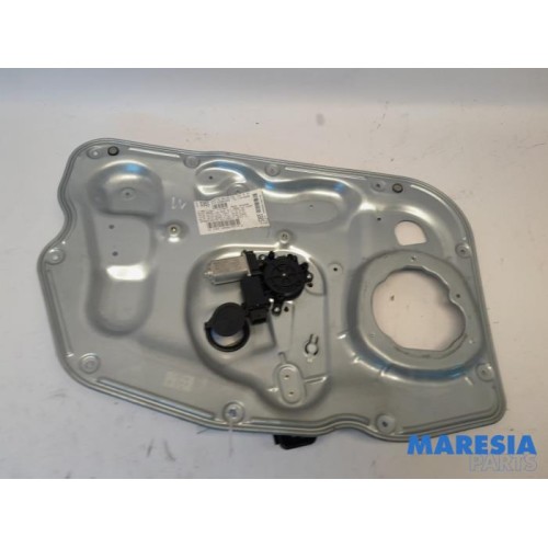 Alfa Romeo - Giulietta - Window mechanism 4-door, front left
