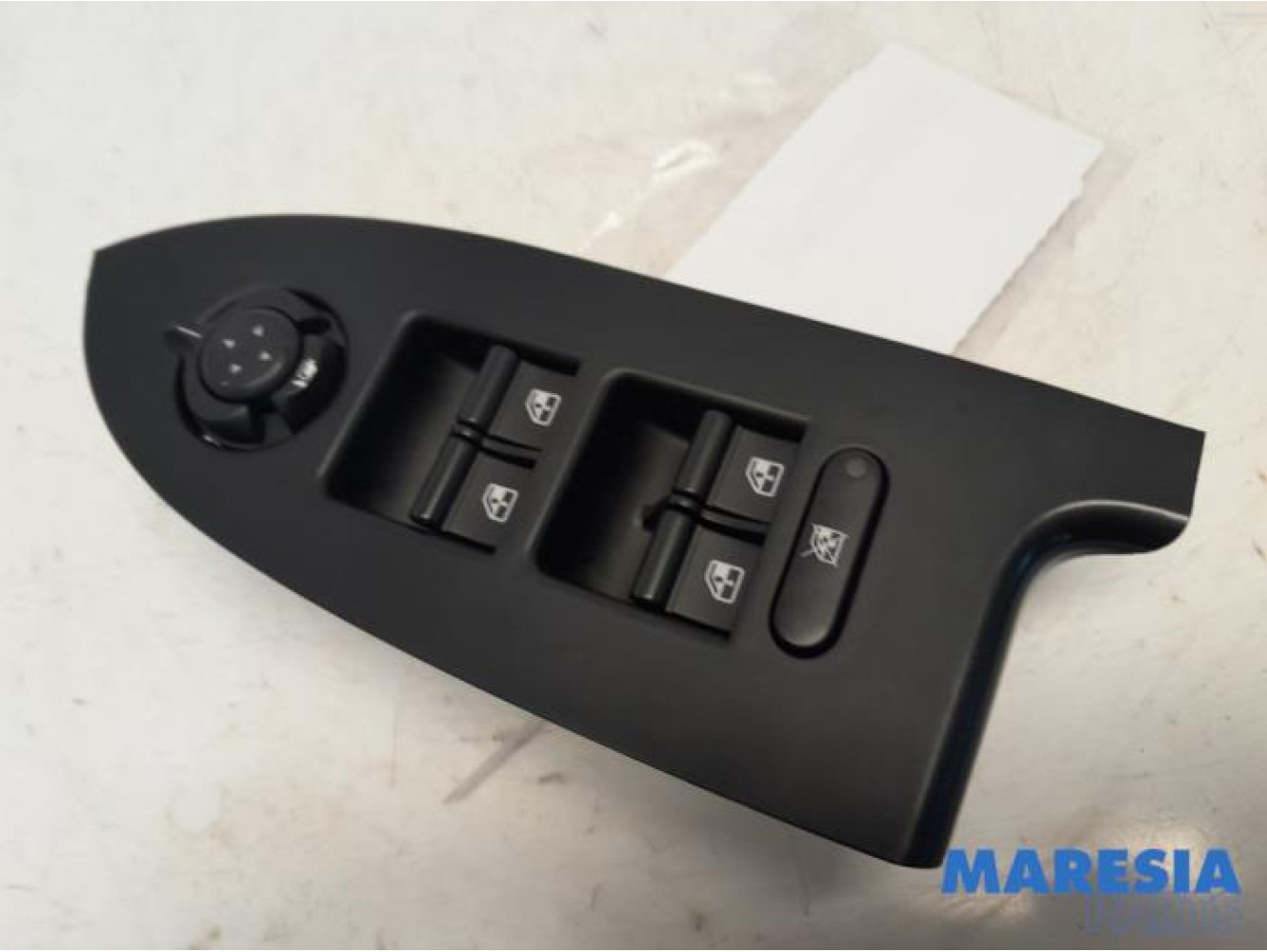 Alfa Romeo - Giulietta - Multi-functional window switch