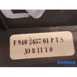 Alfa Romeo - Giulietta - Multi-functional window switch