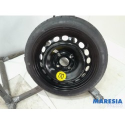 Opel - Karl - Krikset + reservewiel