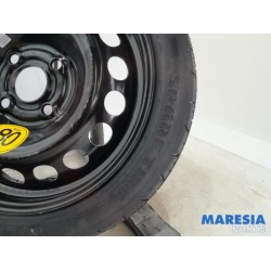 Opel - Karl - Krikset + reservewiel